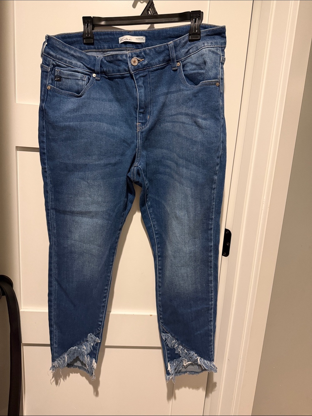 Kancan Women's Blue Distressed Ankle Jeans